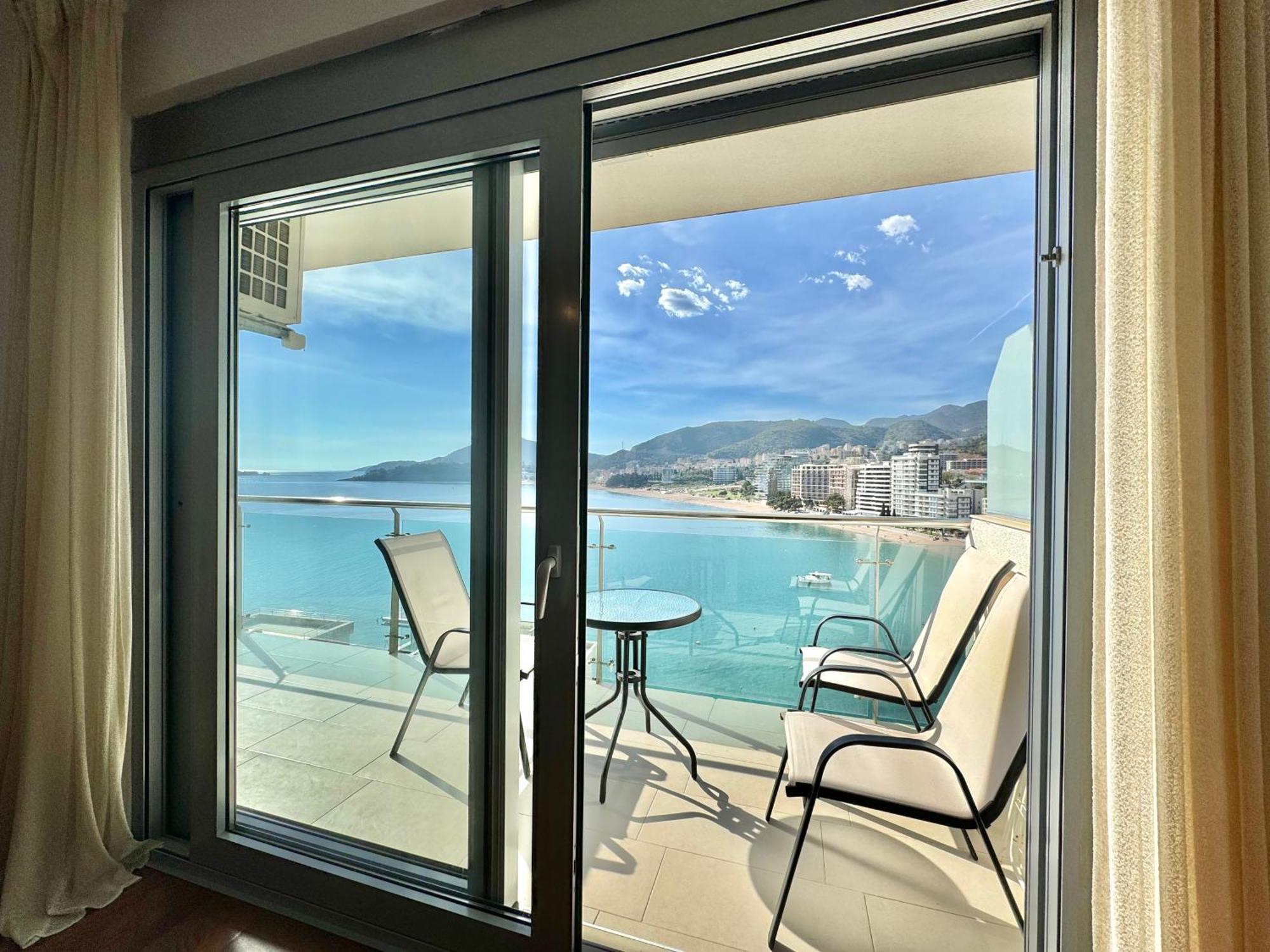 Ponta Nova One Bedroom With Sea View Apartment